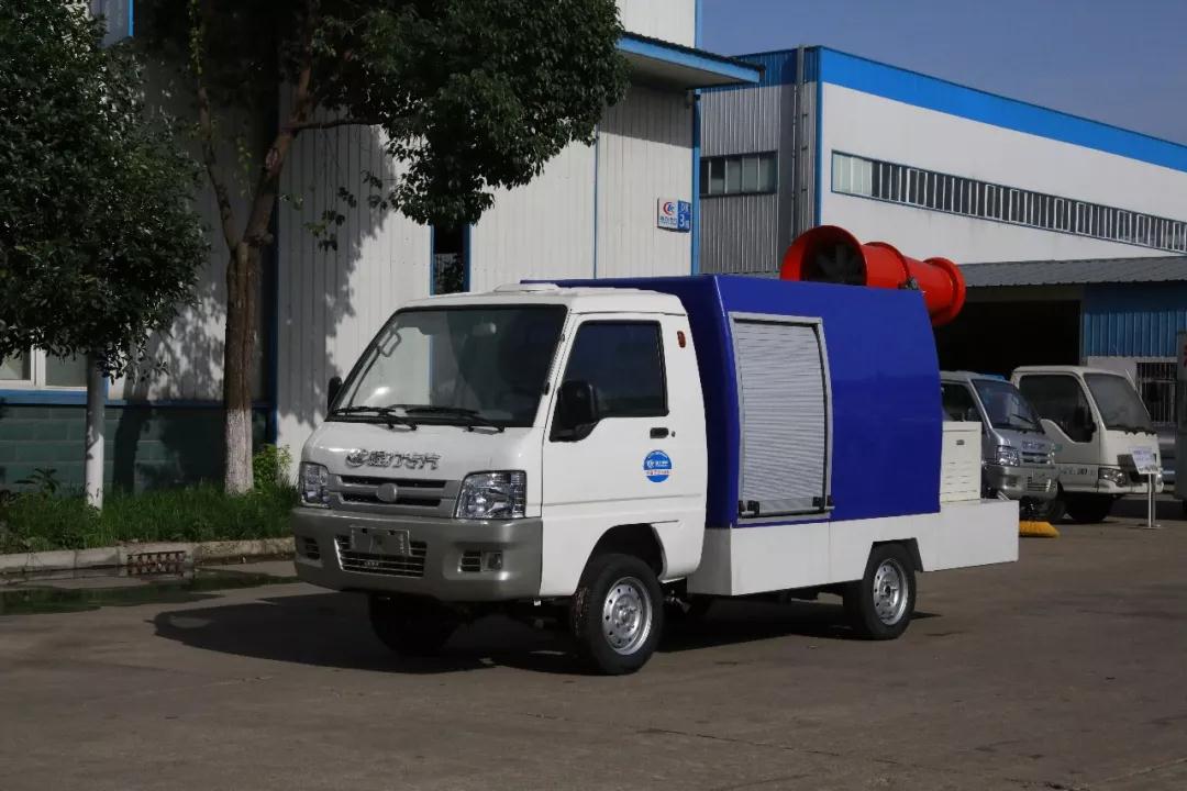 程力新能源人工智能搶險(xiǎn)救援車首批訂單圓滿交車，為國(guó)家電網(wǎng)提供一流產(chǎn)品