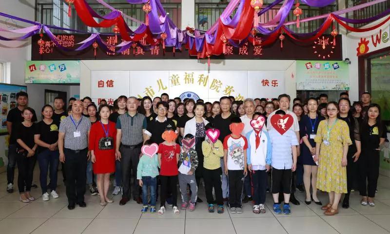 弘揚傳統(tǒng)美德，關(guān)愛兒童成長----首屆“魅力隨州，多彩程力”抖音大賽捐贈公益活動紀實